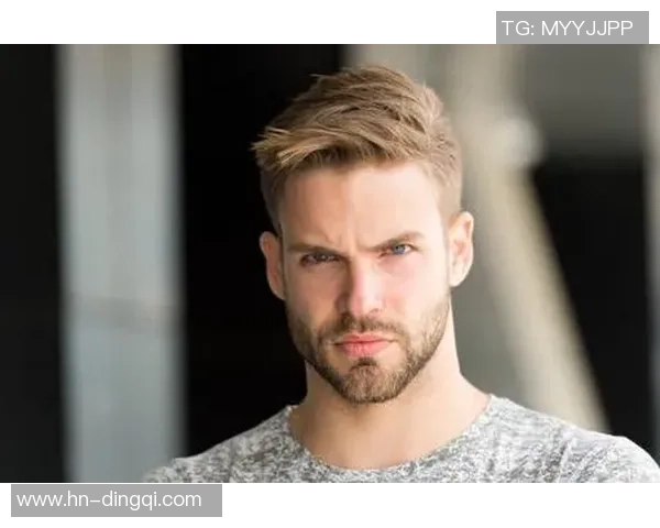 欧美足球明星的霸气发型男士风格解析与时尚搭配建议
